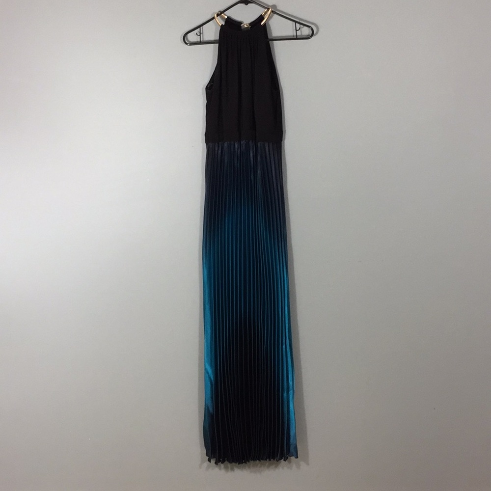 Xscape formal dress